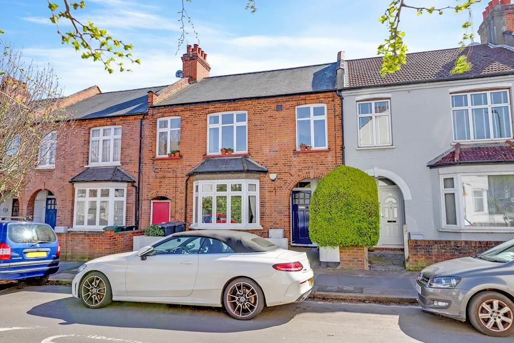 Property photo 2 of 15 02-B20Cjhpropwpen - 67 Royston Road - 43-Small.Jpg