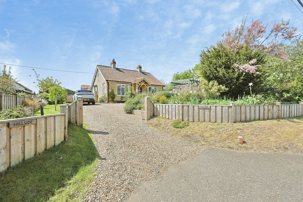 Property photo 2 of 29