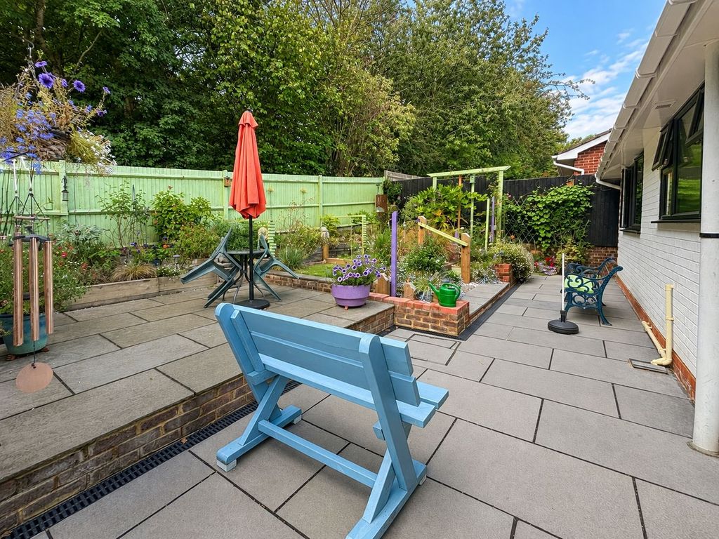 Property photo 3 of 16