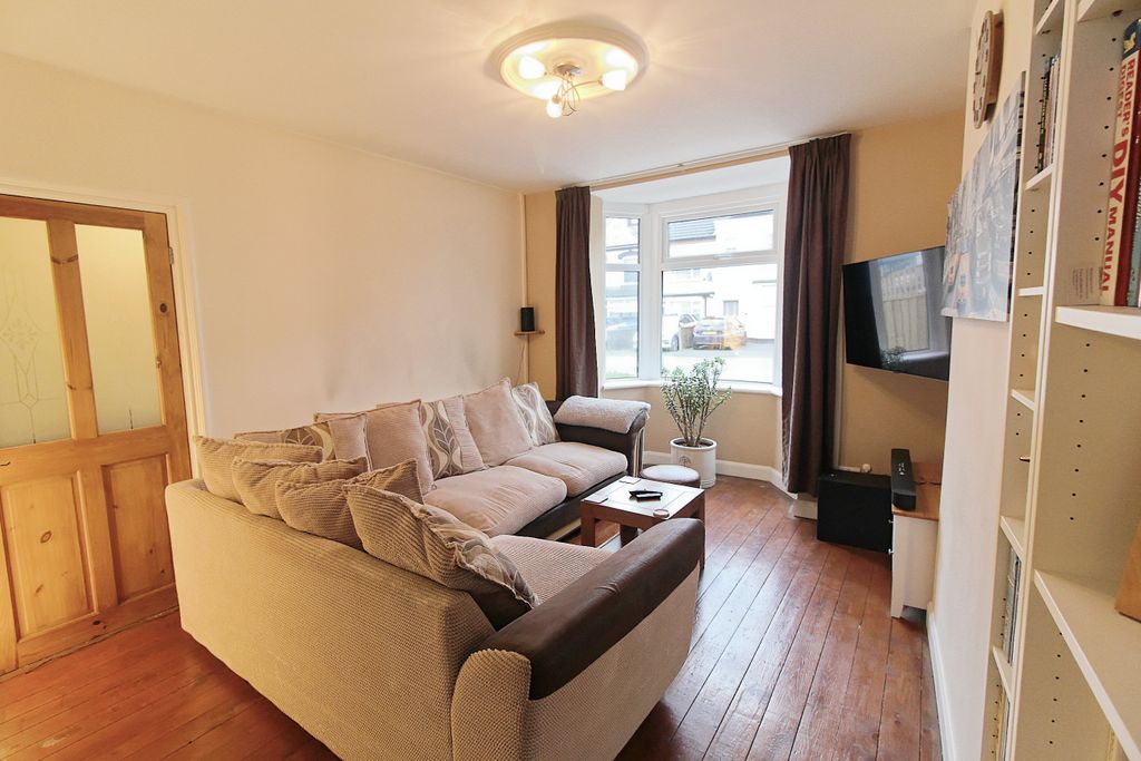 Property photo 2 of 18 Img_6470_Dxo