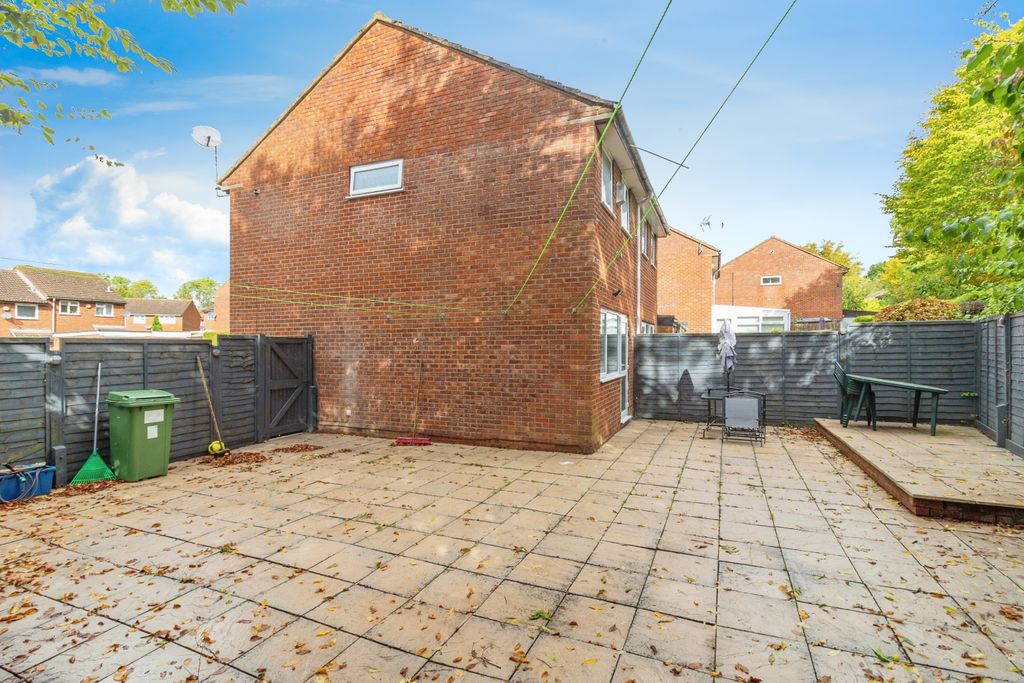 Property photo 3 of 17 Photography