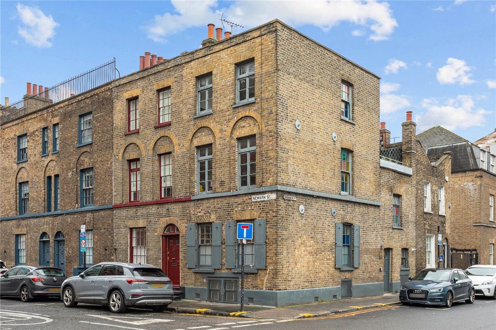 Property photo 1 of 16 Picture No. 17