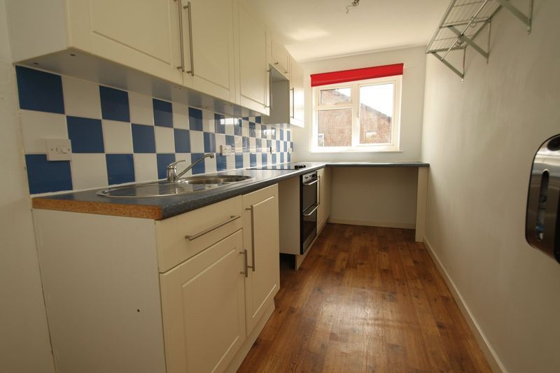 Property photo 3 of 7 Photo 1