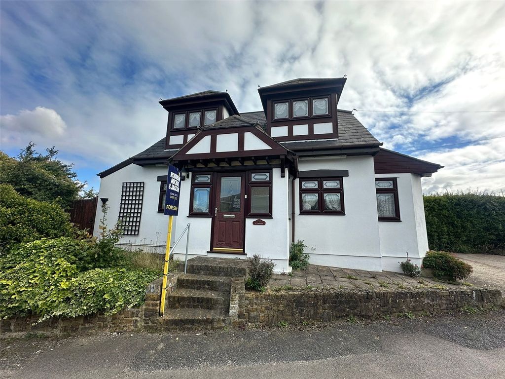 Property photo 1 of 10 Picture No. 22