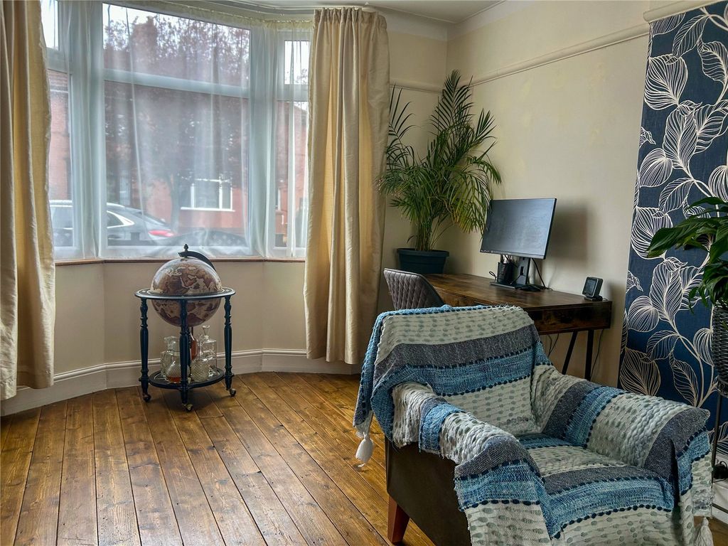 Property photo 3 of 24 Living Room