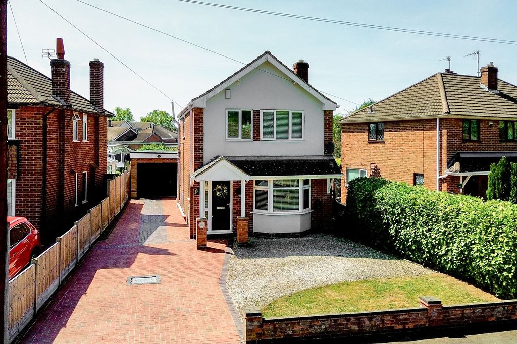 Property photo 1 of 30