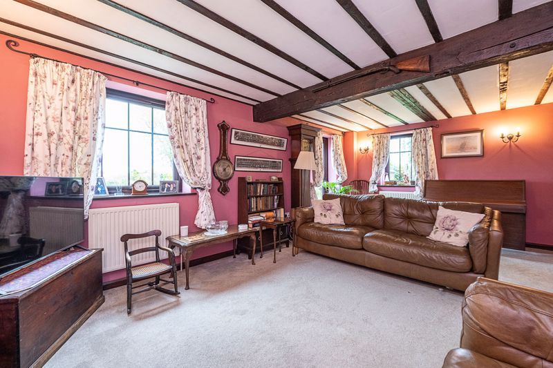 Property photo 3 of 21 Photo 21