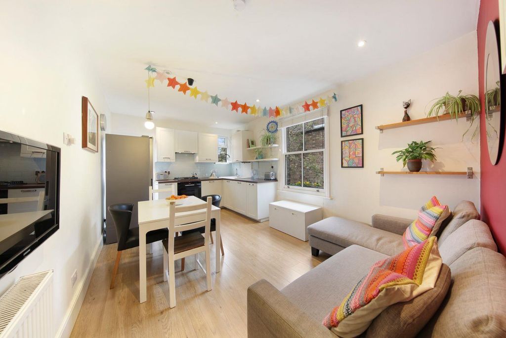 Property photo 1 of 9 19522338 (4)