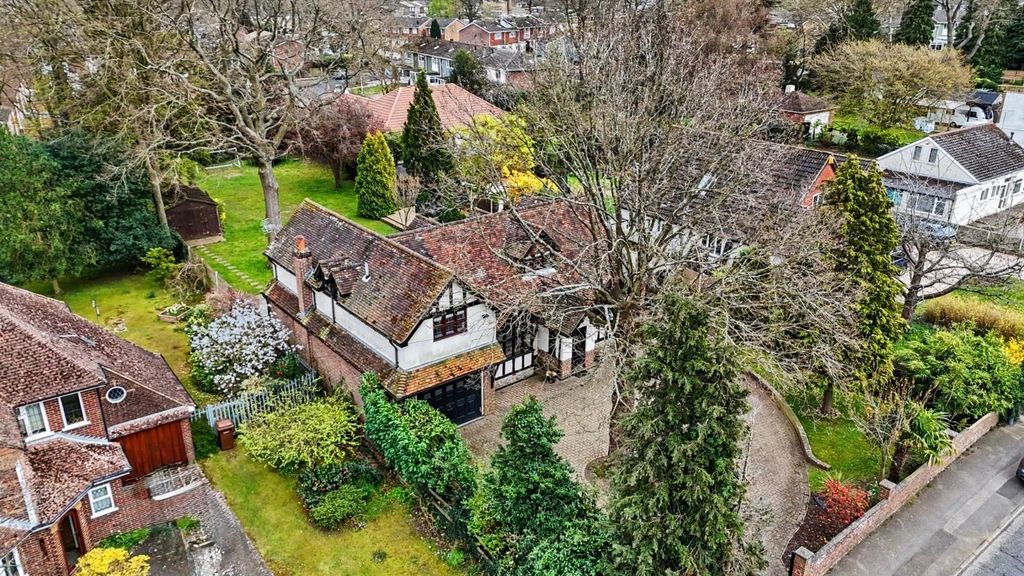 Property photo 1 of 37 4998131