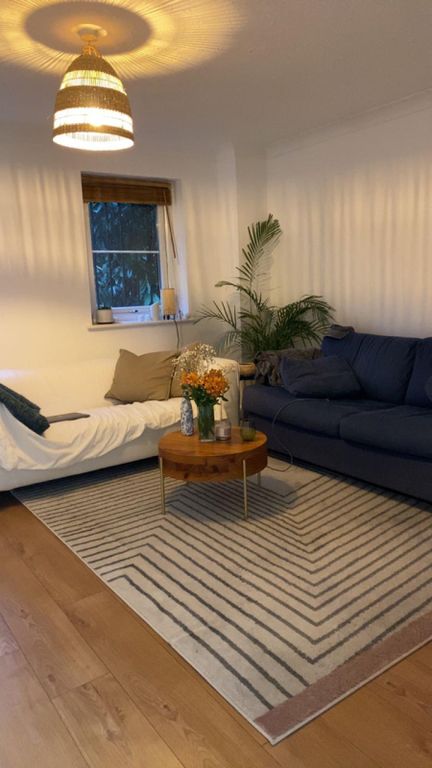 Property photo 1 of 4