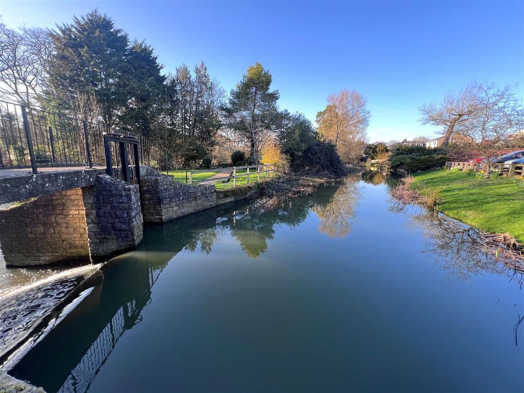 Property photo 2 of 13 River Pic 1.Jpg