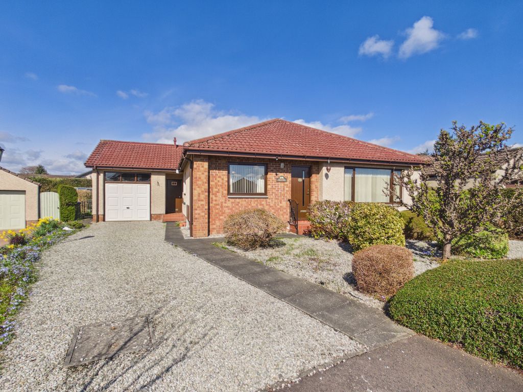 Property photo 1 of 20