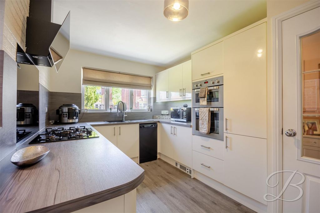 Property photo 2 of 48 Ccltd-2.Jpg