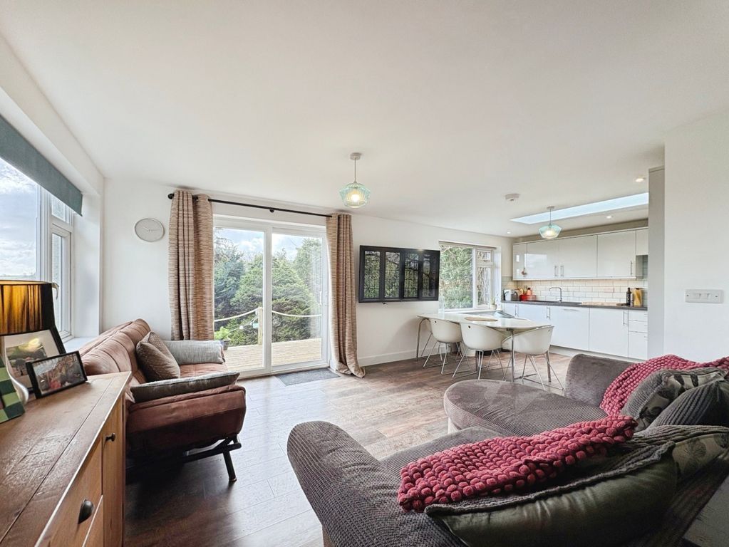 Property photo 3 of 29 5013007