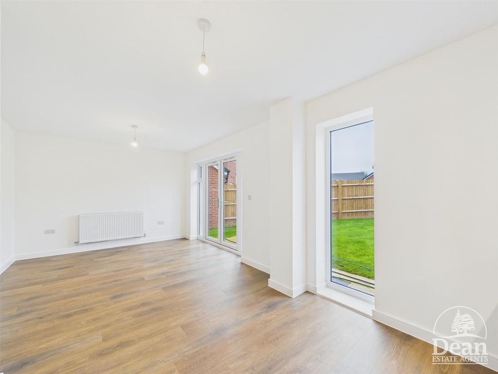 Property photo 3 of 38