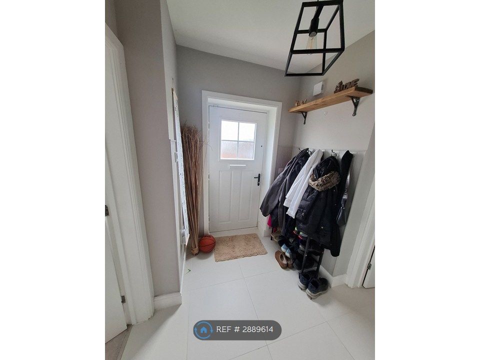 Additional image 6 of 4 bed detached house to rentThrostle Close, York YO51