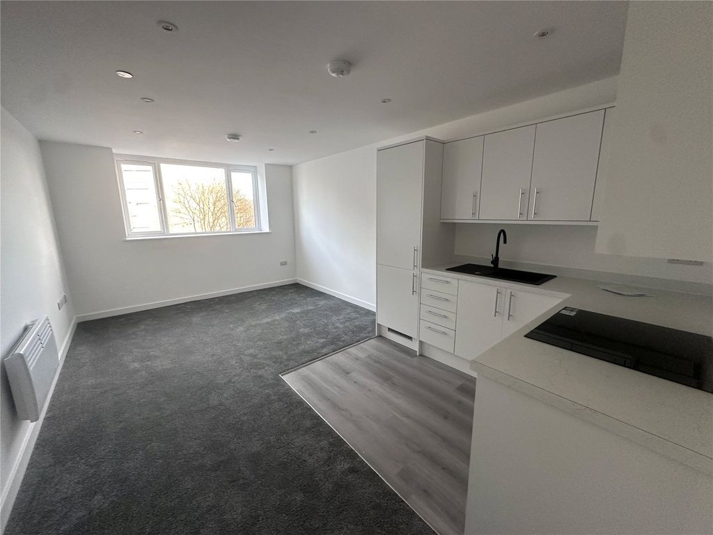 Property photo 1 of 7 Picture No. 09