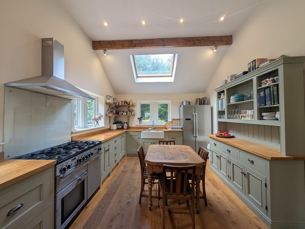 Property photo 2 of 49