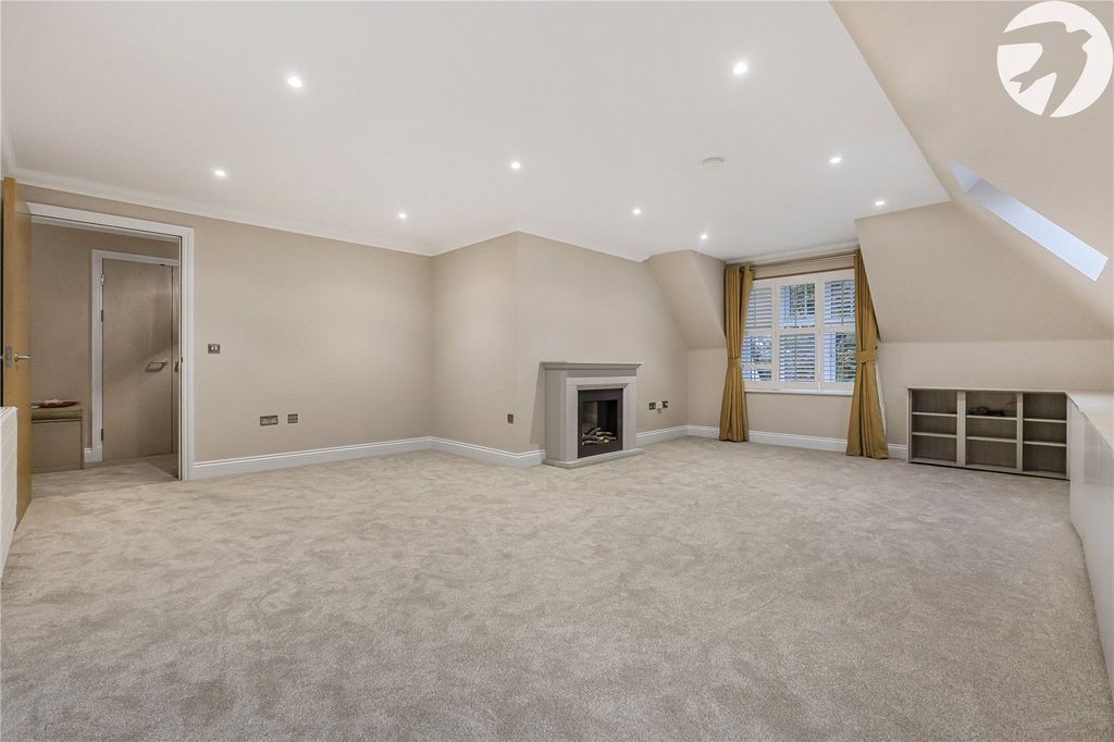 Property photo 2 of 25 Robinson Jackson