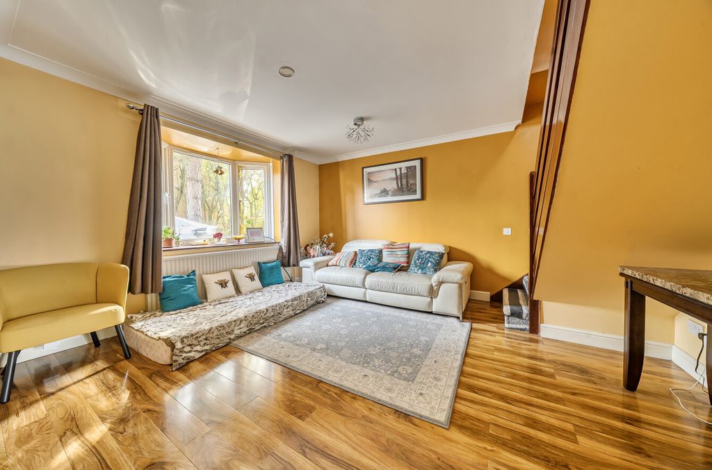 Property photo 2 of 18 1417158-4-699F02F...