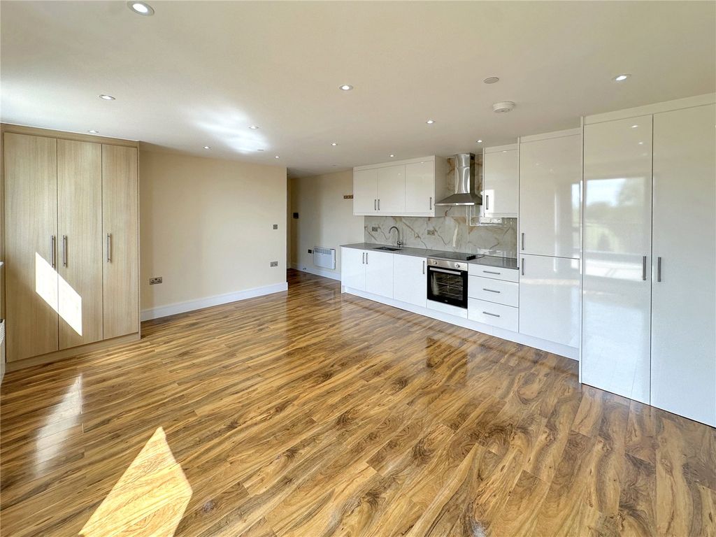 Property photo 2 of 7 Picture No. 02