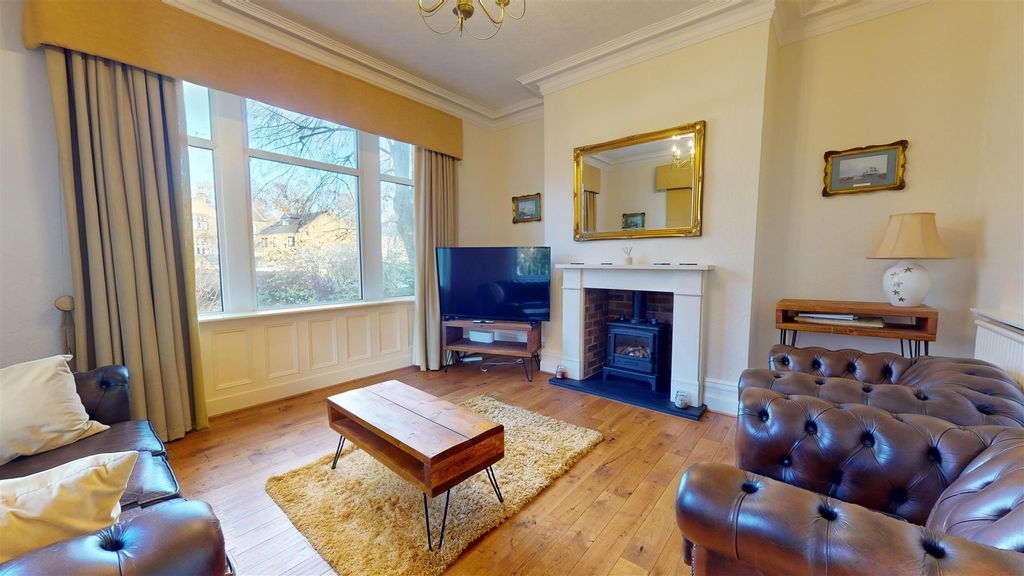 Property photo 2 of 23 Grosvenor-1-Stafford-Parade-11152024_114154.Jpg