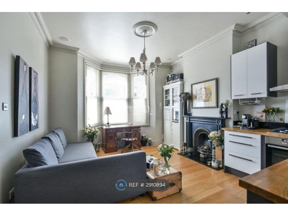 Property photo 1 of 5