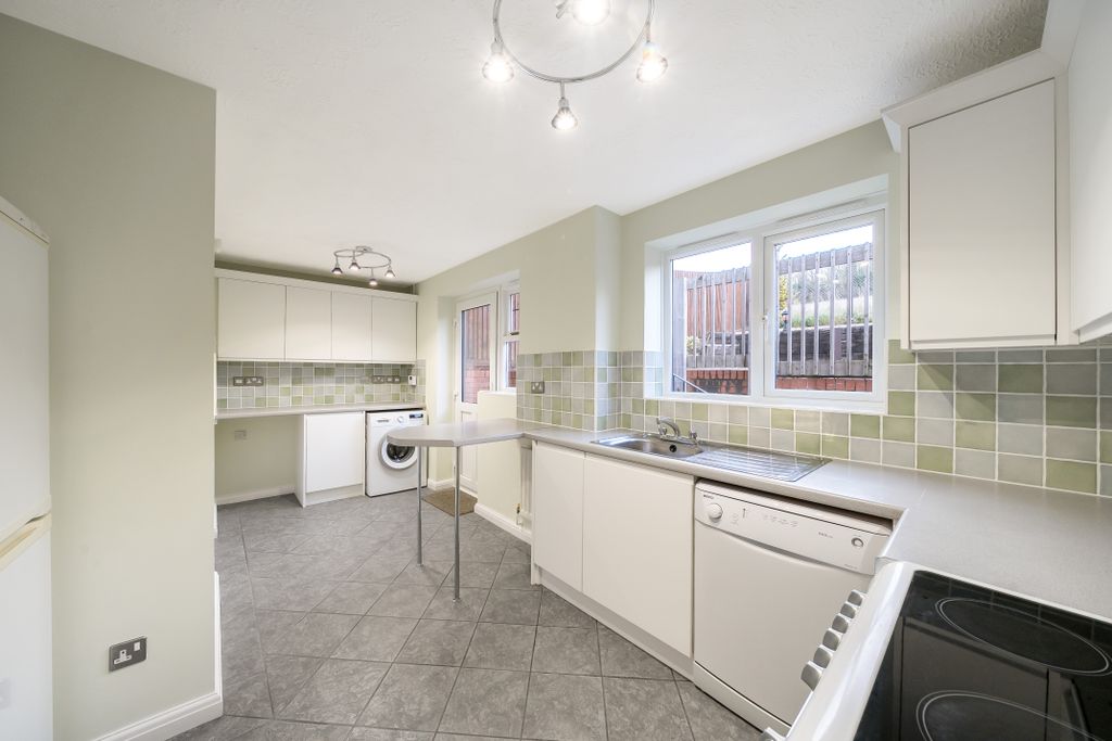 Property photo 3 of 21