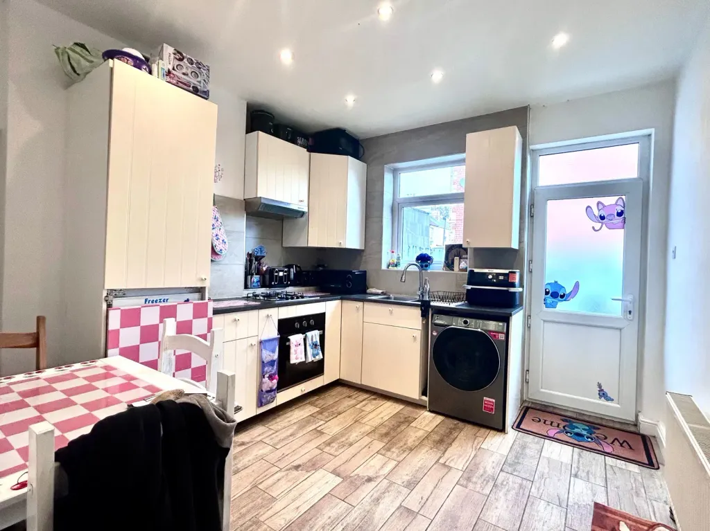 Property photo 3 of 15