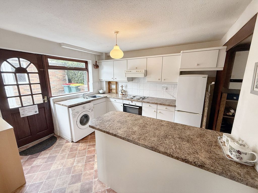 Property photo 2 of 22