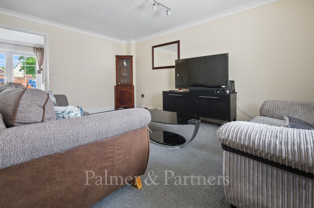 Property photo 3 of 11 Picture No. 09