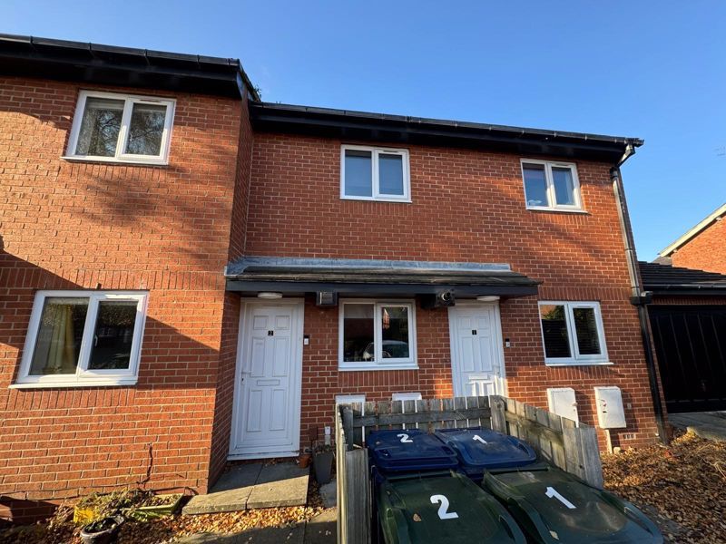 Property photo 1 of 7 Photo 5