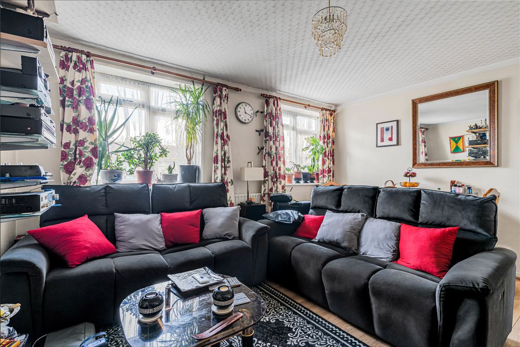 Property photo 2 of 23 Reception Room