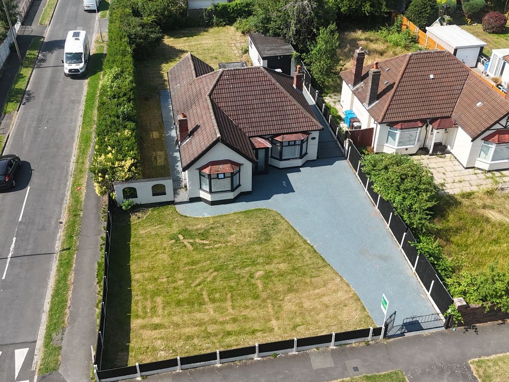 Property photo 1 of 16