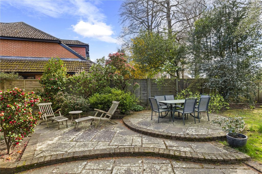 Additional image 26 of 6 bed detached house for saleThe Paddock, Godalming, Surrey GU7