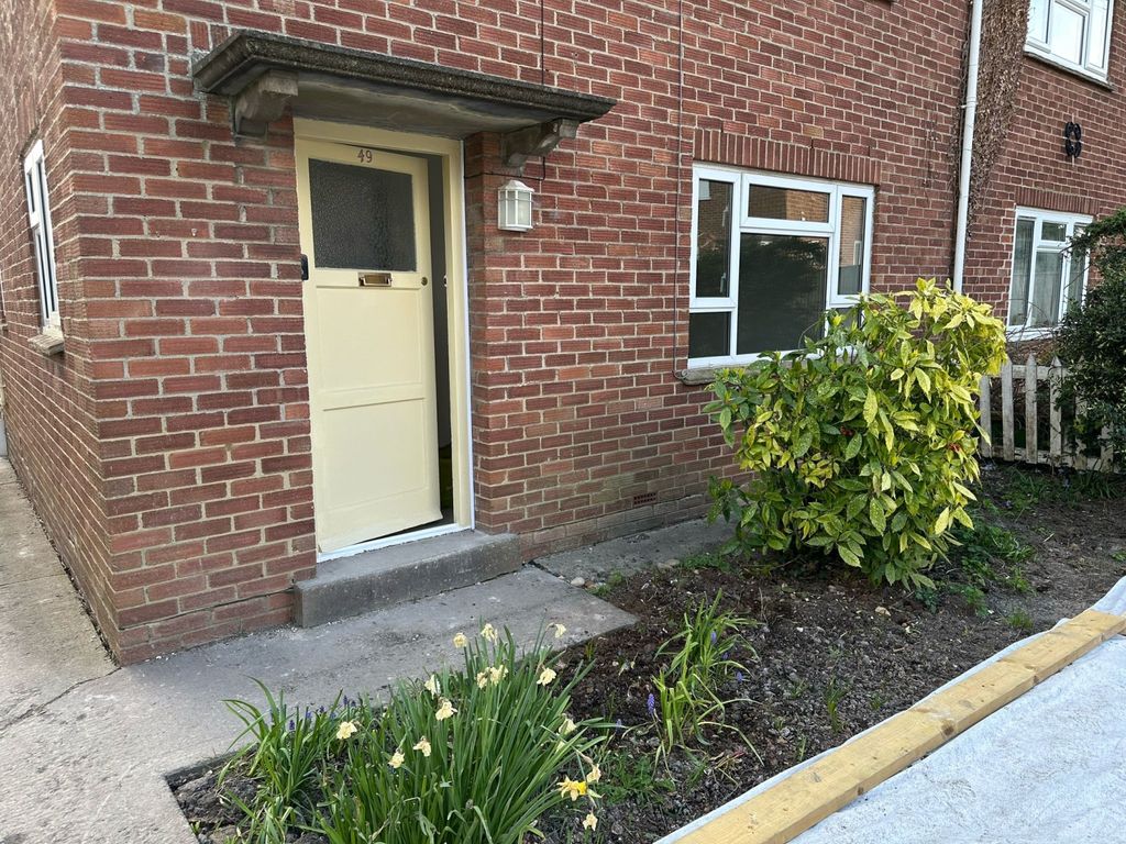 Property photo 1 of 10 Front Door