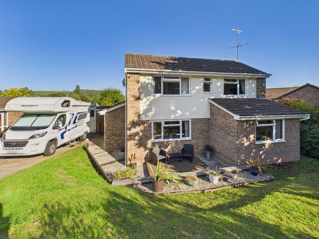 Property photo 1 of 22