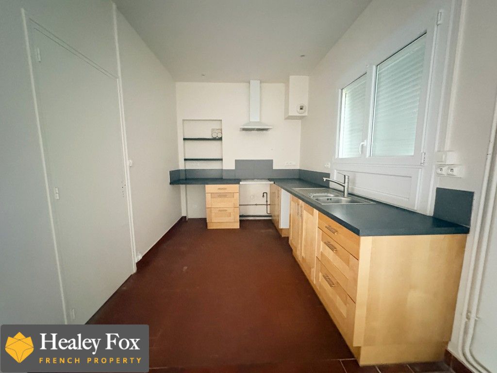 Property photo 3 of 26