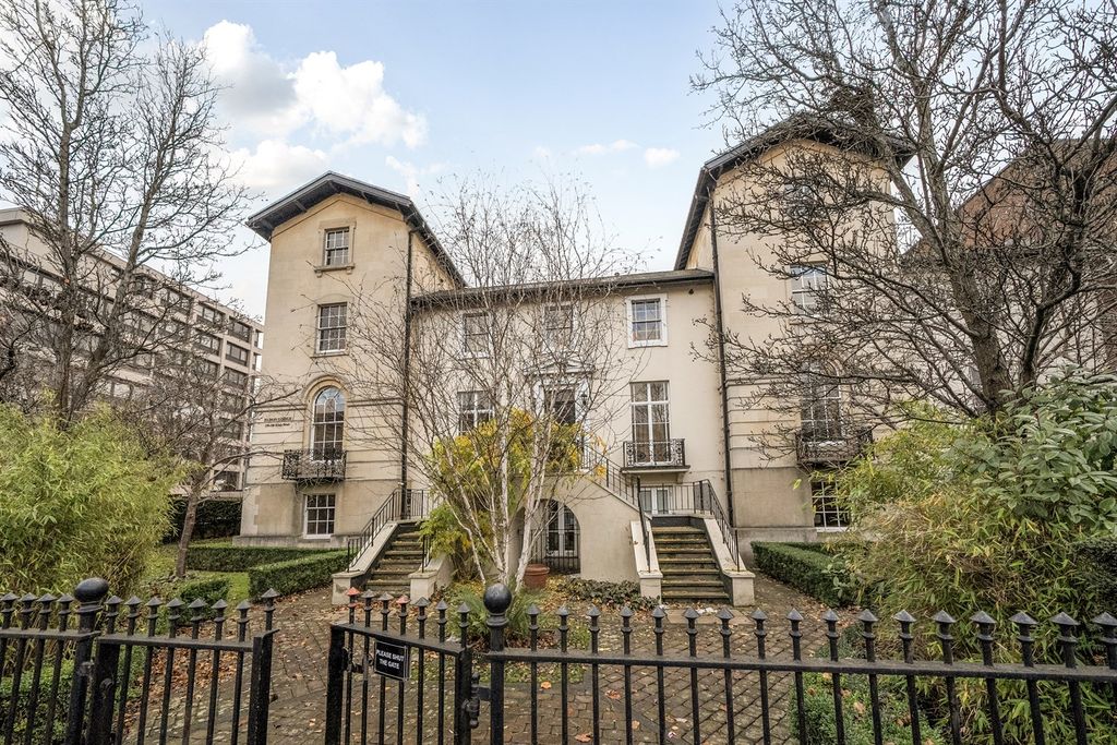 Property photo 1 of 9 (Main)