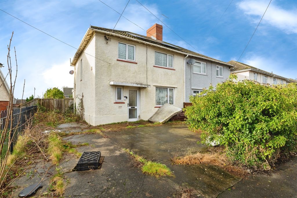 Property photo 1 of 18