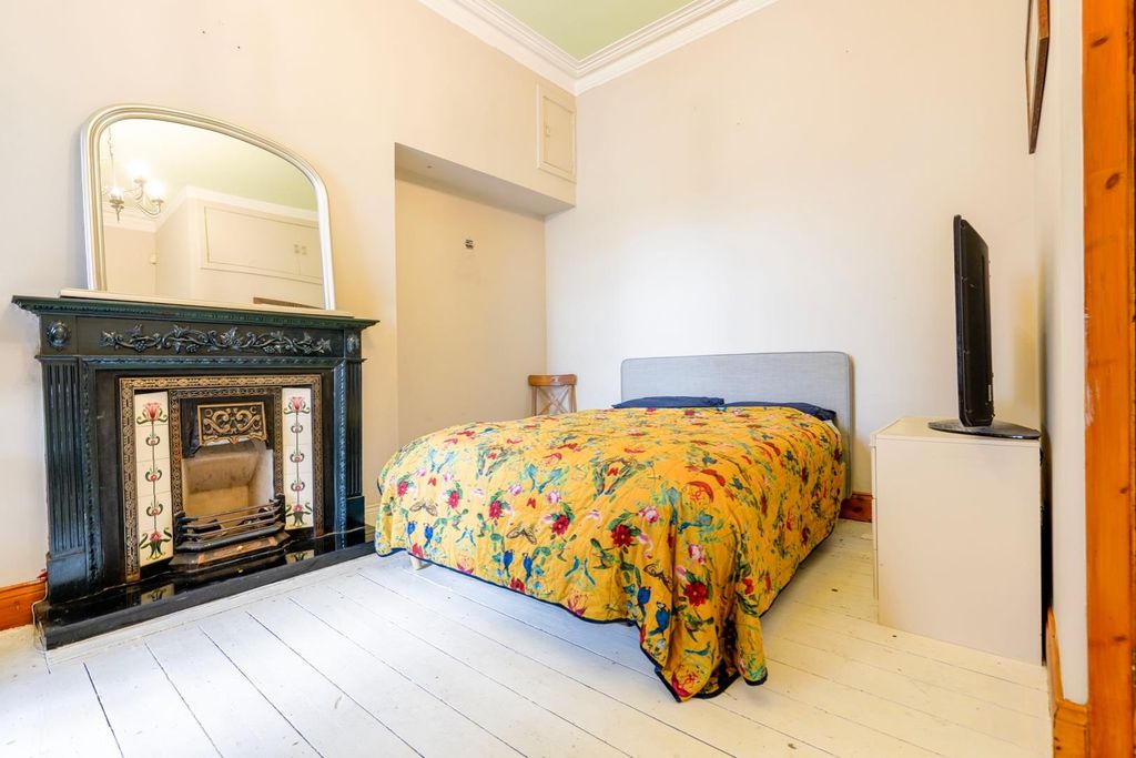 Additional image 6 of 2 bed flat for salePercy Park, Tynemouth NE30