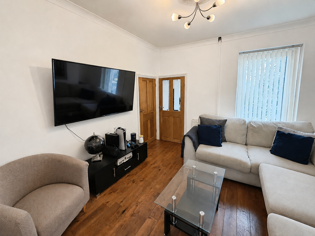 Property photo 3 of 28