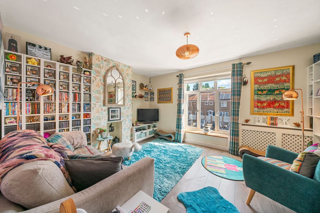 Property photo 1 of 15