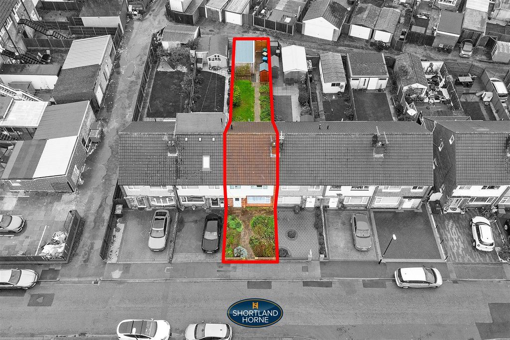 Property photo 2 of 19 5 Blecthley Drive (3 Of 21).Jpg