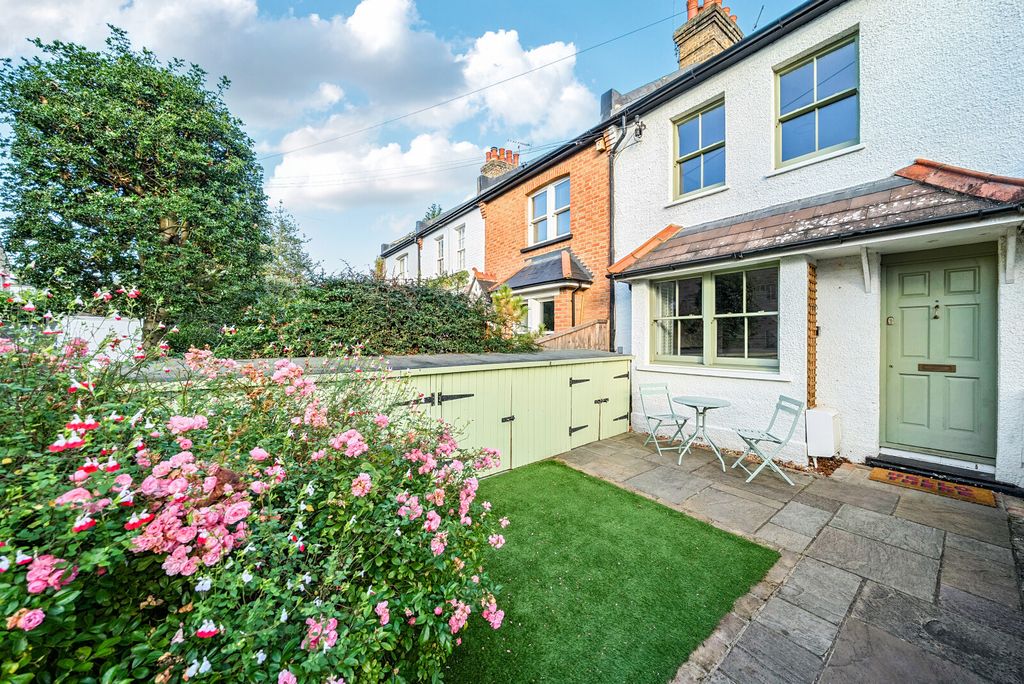 Property photo 2 of 13 Exterior