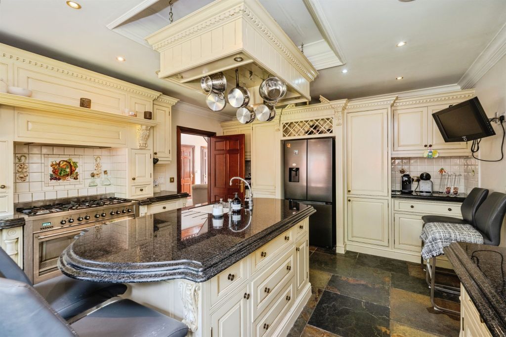 Additional image 15 of 5 bed detached house for saleCwrt Ty Gwyn, Llangennech, Llanelli SA14