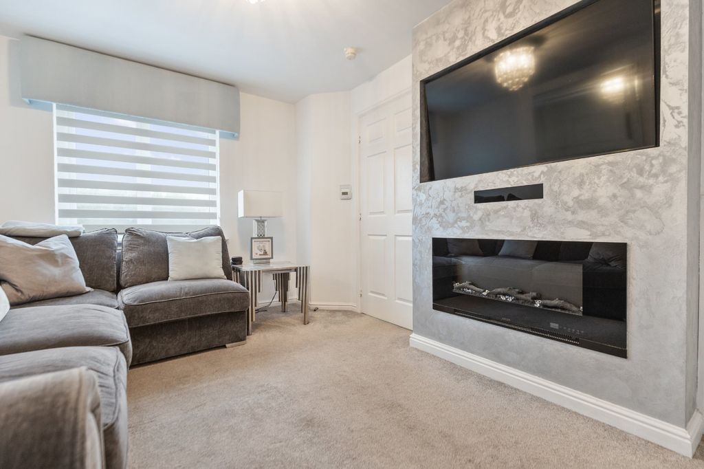 Property photo 3 of 29 Picture No. 20