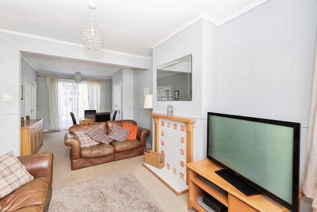 Property photo 2 of 18 Photo