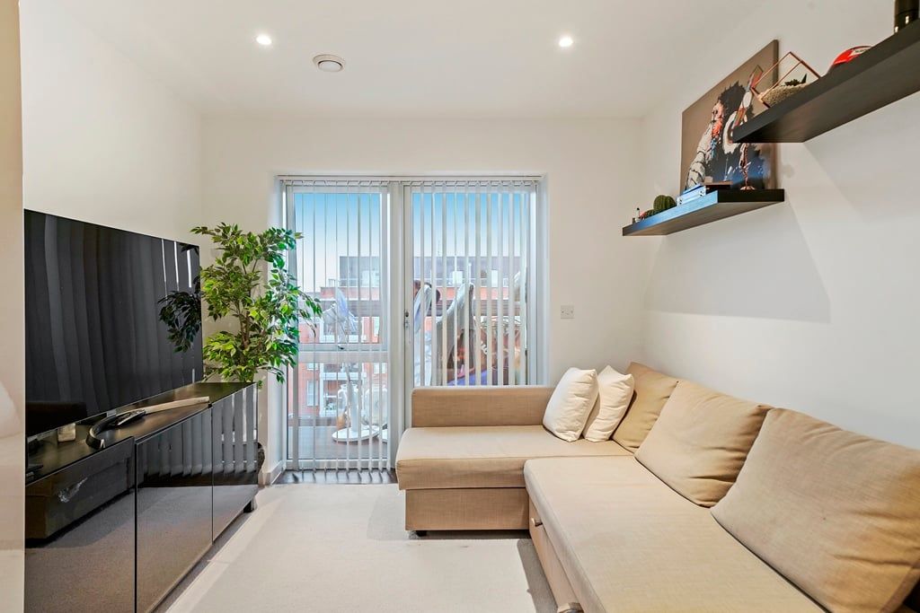 Property photo 2 of 13