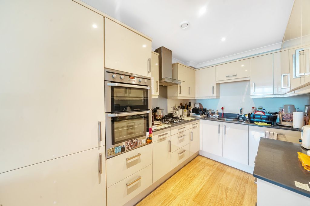 Property photo 2 of 9 Picture No. 07